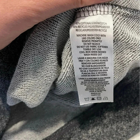 Calvin Klein Jeans/ Grey cropped pullover hoodie sweater/ Size US XS - Picture 8 of 10